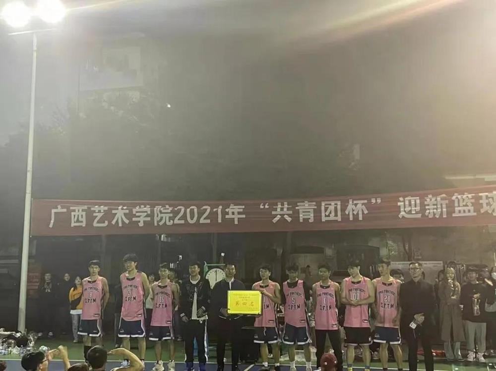 36b48c2dc83e4082b5aa933cede8c1ff.jpg 36b48c2dc83e4082b5aa933cede8c1ff.jpg