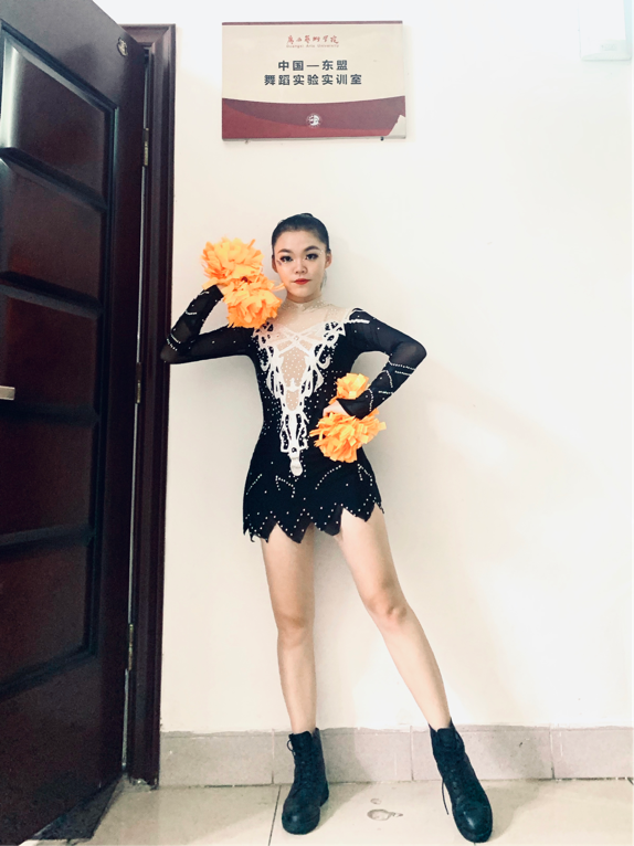 4c0398c2351e4d228f5a4a3139d916ce.png 4c0398c2351e4d228f5a4a3139d916ce.png