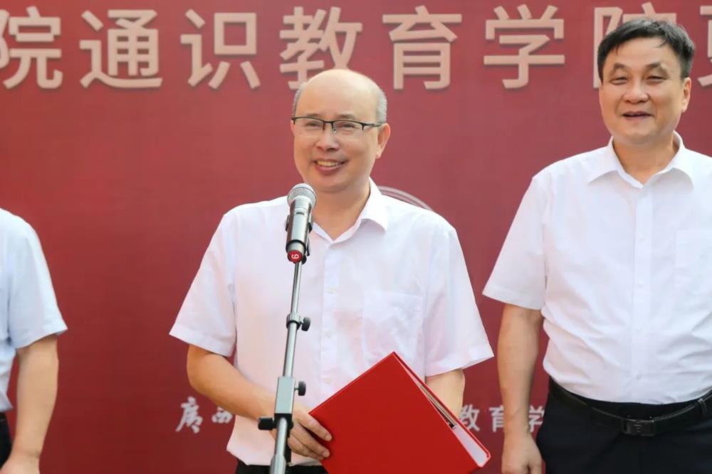 f26d56116b04442290282481e696c6f2.jpg f26d56116b04442290282481e696c6f2.jpg