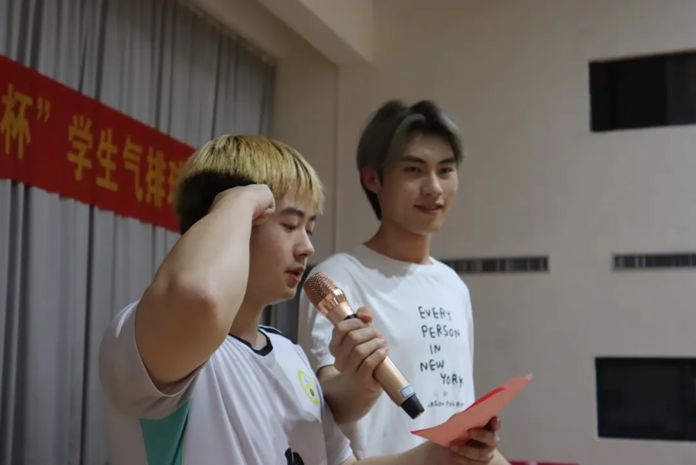 603f75abfe06402d87bdc9e545c44f0b.png 603f75abfe06402d87bdc9e545c44f0b.png