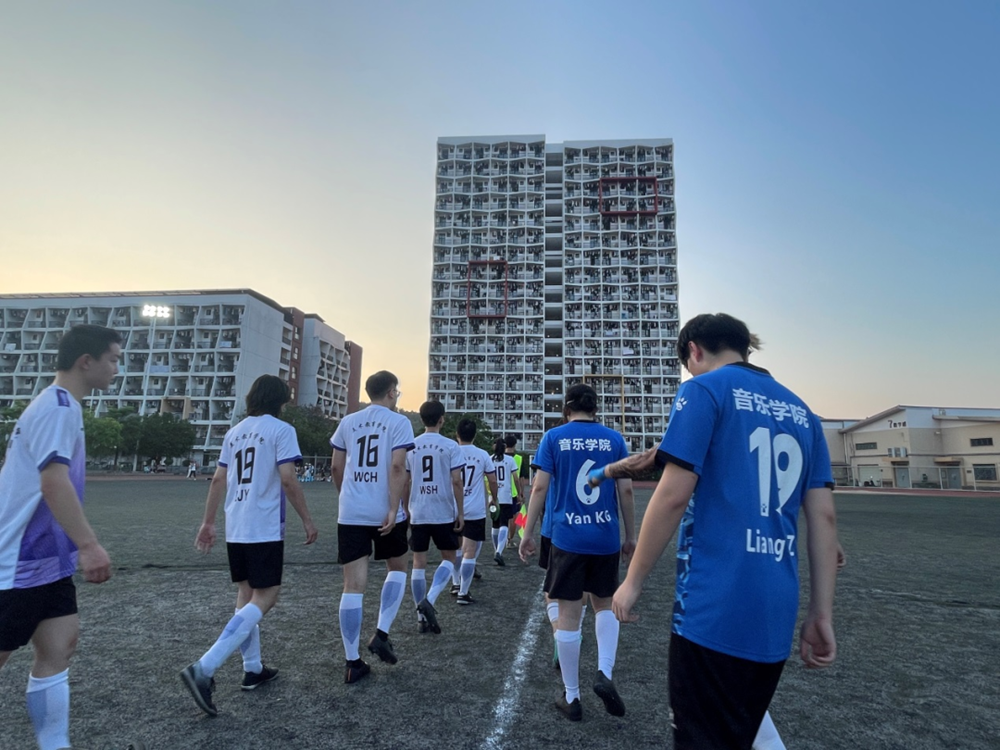 c62483fcb50347bea716757c032f45de.png c62483fcb50347bea716757c032f45de.png