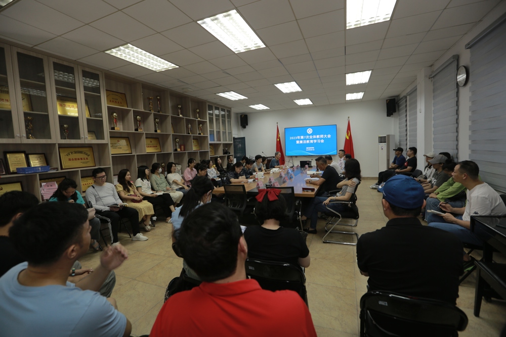 242764962aa94eccb7027cd63bb59cb8.jpg 242764962aa94eccb7027cd63bb59cb8.jpg